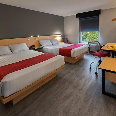 City Express By Marriott Irapuato Exterior foto