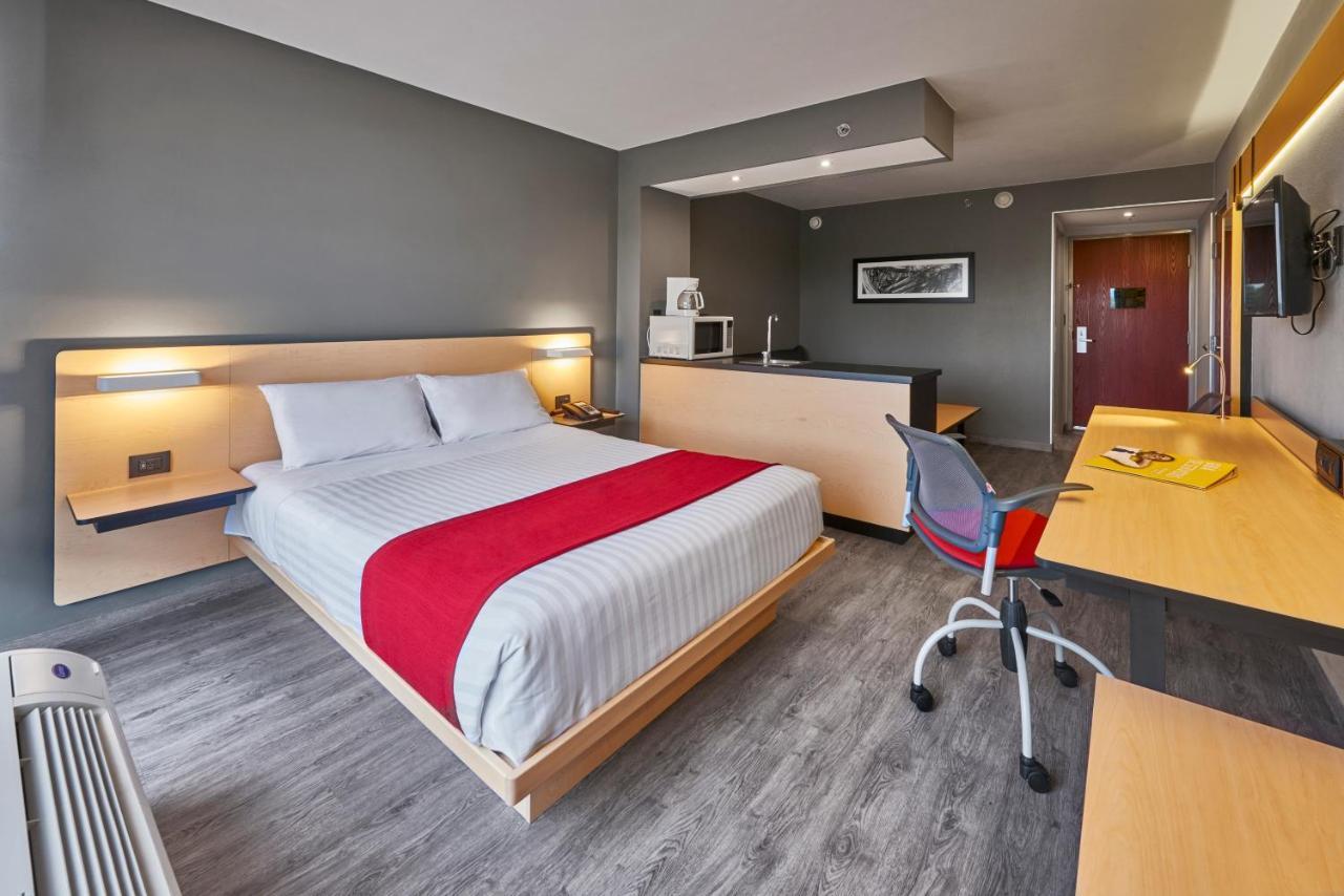 City Express By Marriott Irapuato Exterior foto